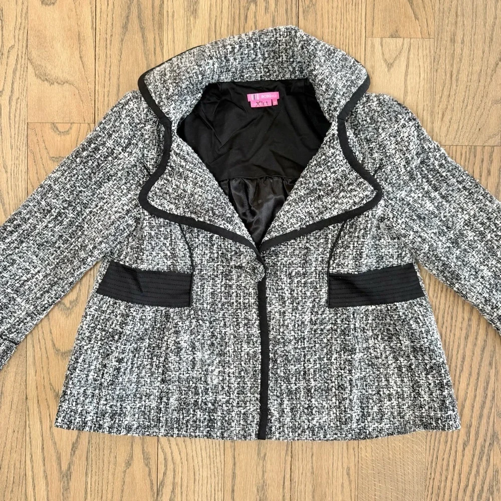 BCBGirls Stylish Tweed Black and Gray Jacket Size - Picture 2 of 15